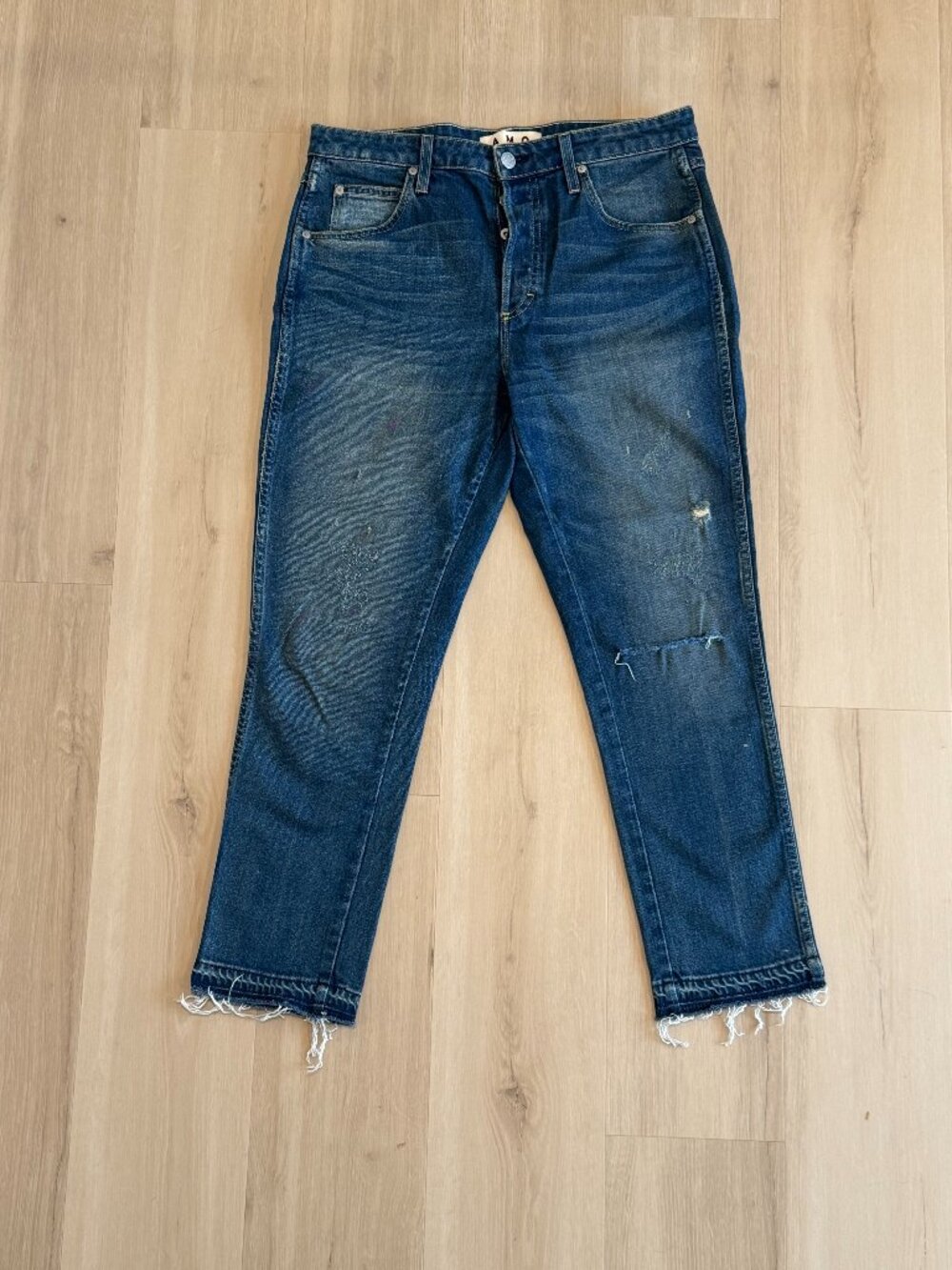 Women's AMO Dive Bar destroyed ankle jeans Size 32